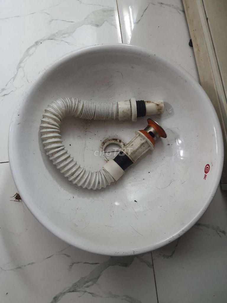 Thanh lý lavabo ht kèm bộ xả 99%