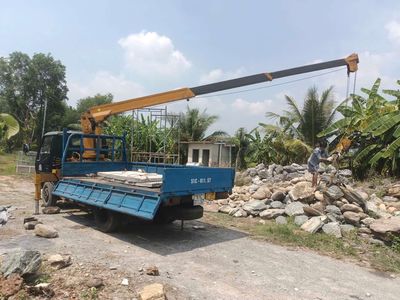 Xe Cẩu Thanh Lý - TDMl. Mua bán Xe tải, xe ben tại Thành phố Thủ Dầu Một Bình Dương được đăng bởi Bình Tuấn