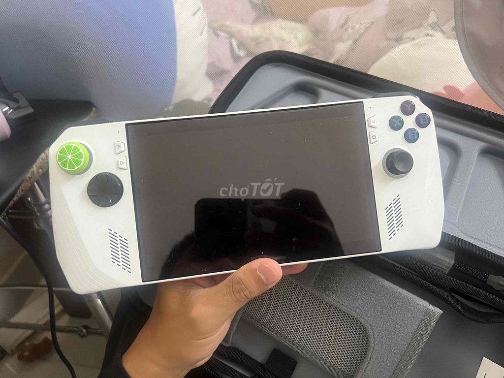 Máy chơi game ROG Z1E Trắng. Mua bán Thiết bị chơi game tại Quận Ngũ Hành Sơn Đà Nẵng được đăng bởi ROG 6 hình 1