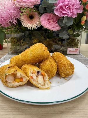 HANDMADE - CHẢ GIÒ HẢI SẢN - HẢI SẢN TƯƠI. Mua bán Đồ ăn, thực phẩm và các loại khác tại Quận 7 Tp Hồ Chí Minh được đăng bởi Bảo