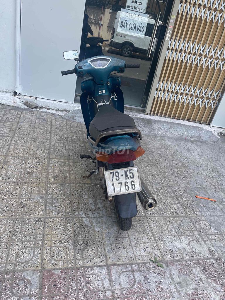 mình chuyển công trình nên cần nhượng lại xe rẻ. Mua bán Xe máy tại Thành phố Nha Trang Khánh Hòa được đăng bởi Tên chưa cung cấp hình 5