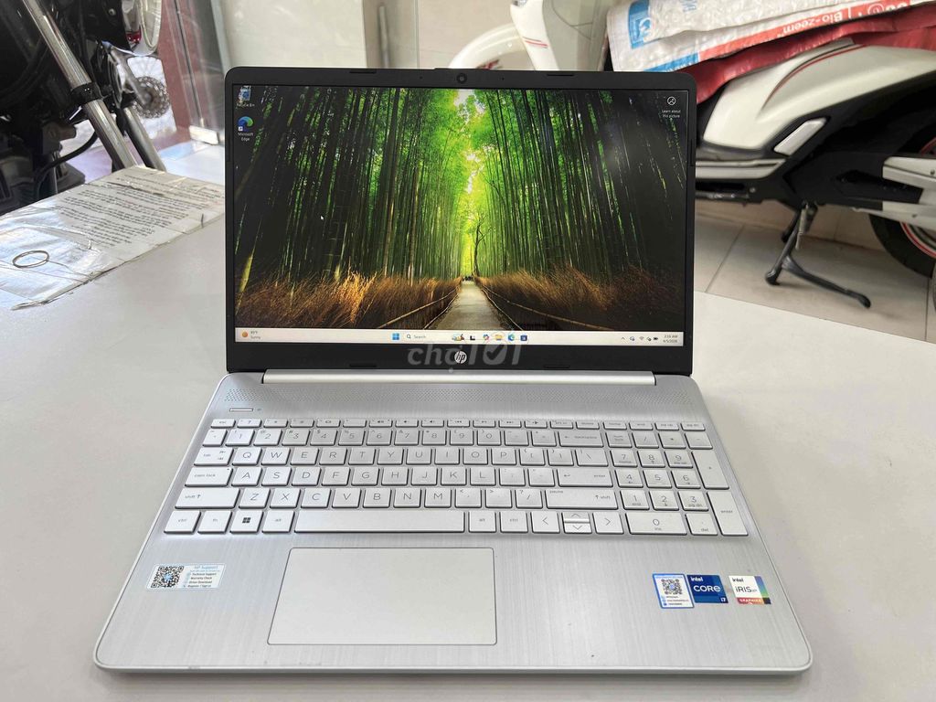 HP 15S-FQ5077TU i7-1255U 15 inch 8/512GB Zin.. Mua bán Laptop tại Quận Tân Bình Tp Hồ Chí Minh được đăng bởi Cầm Đồ Lê Cường hình 1