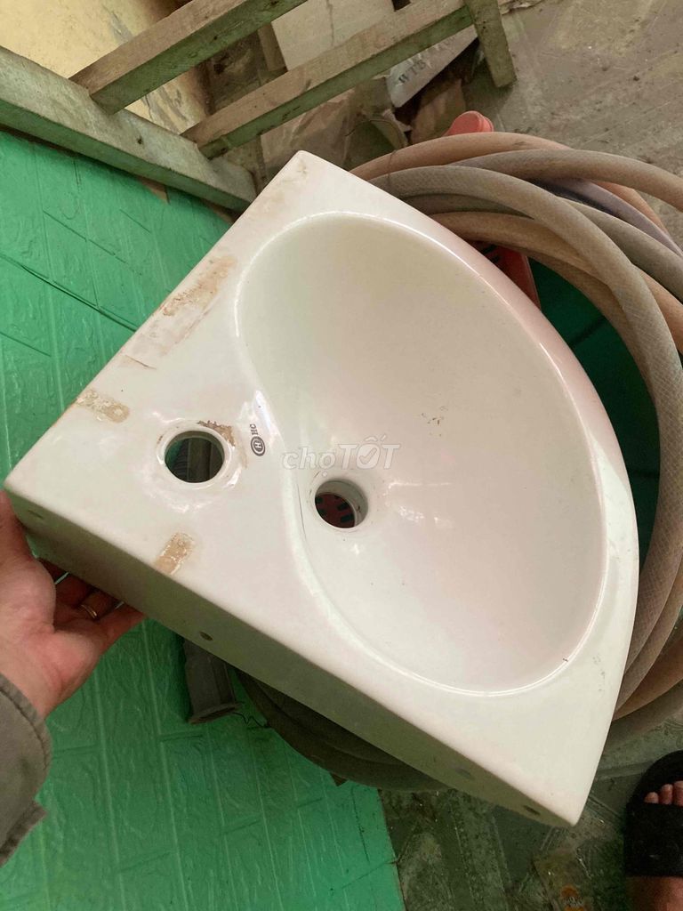 Bồn rửa mặt (Lavabo) góc