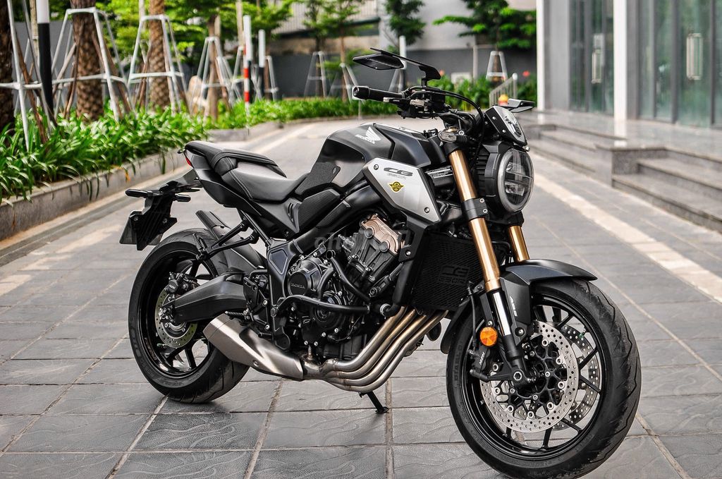 THANH MOTOR Cần bán Honda CB650R 2021. Mua bán Xe máy tại Quận Hoàng Mai Hà Nội được đăng bởi Lê Chí Thanh hình 4