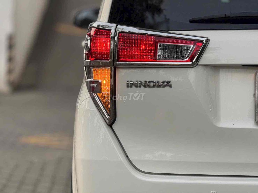 Toyota Innova 2017 2.0E - siêu cọp. Mua bán Ô tô tại Quận Cái Răng Cần Thơ được đăng bởi TOYOTA SURE CẦN THƠ XE QUA SỬ DỤNG CHÍNH HÃNG hình 4