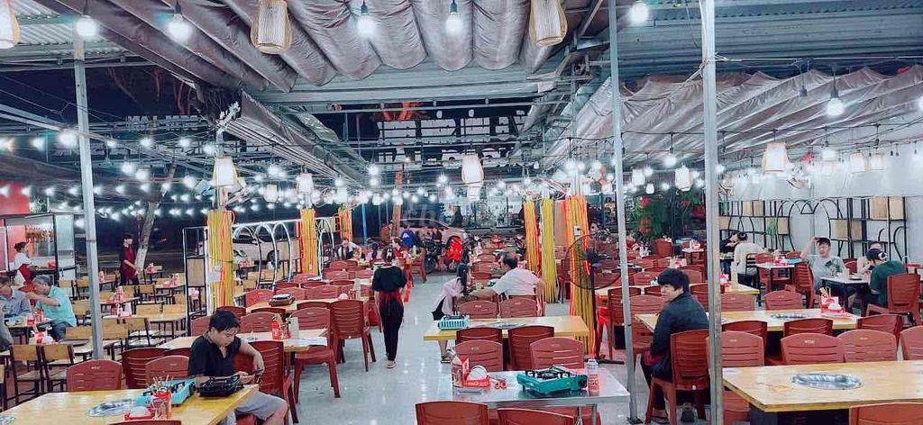 cần sang quán gà nướng cơm lam buffet bò mỹ và hải sản 100 lê đại hanh