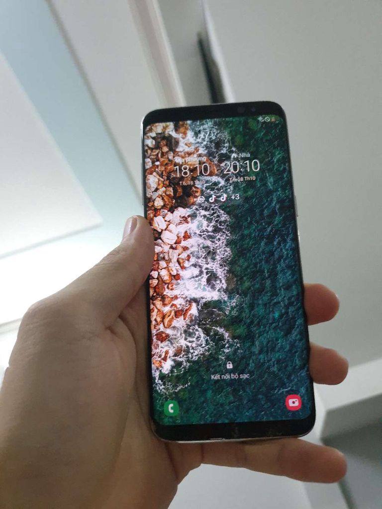 Cần bán samsung s8 đỉnh của đỉnh