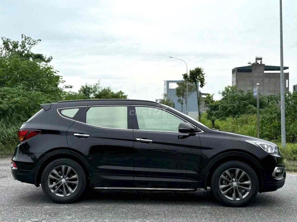Hyundai Santa Fe 2018 2.4 AT 2WD - 80000 km. Mua bán Ô tô tại Huyện Gia Lộc Hải Dương được đăng bởi Nhất Tín Ô Tô Hải Dương hình 6