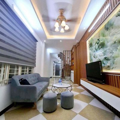 HƠN 6 TỶ CO NGAY NHÀ ĐẸP TRƯƠNG ĐỊNH-20M RA NGÕ CHÍNH-42M*5T;MT5M;5NGỦ. Mua bán nhà ở tại Quận Hoàng Mai Hà Nội được đăng bởi Phan Hùng
