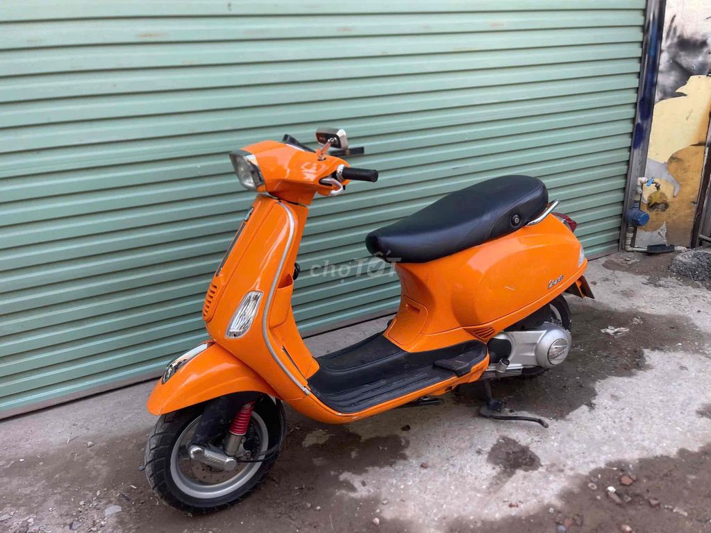 vespa ie bản đèn vuông máy cực êm. Mua bán Xe máy tại Quận Thanh Xuân Hà Nội được đăng bởi mua bán xe máy cũ giá rẻ hà nội hình 11