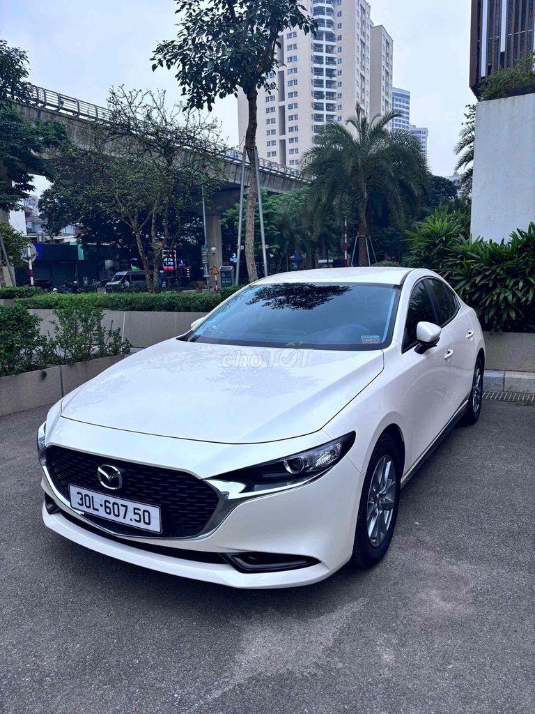 Mazda 3 2024 1.5L Deluxe - 7600 km. Mua bán Ô tô tại Quận Cầu Giấy Hà Nội được đăng bởi Phạm Minh Hiệp hình 1