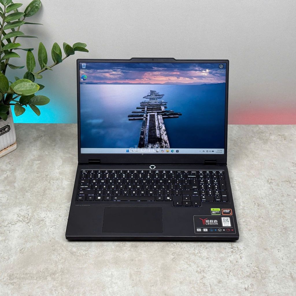 LAPTOP LENOVO R7 255H/16G/512G/5060 8G/15.3" 180HZ. Mua bán Laptop tại Quận Bình Thạnh Tp Hồ Chí Minh được đăng bởi Z COMPUTER CHI NHÁNH BÌNH THẠNH hình 1