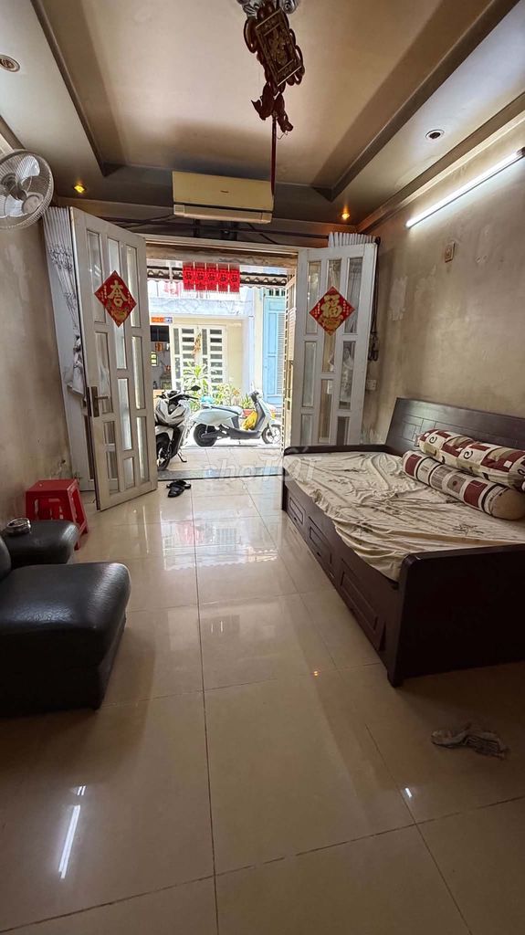 Cần bán nhà khu dân cư Bình Phú - ảnh 4
