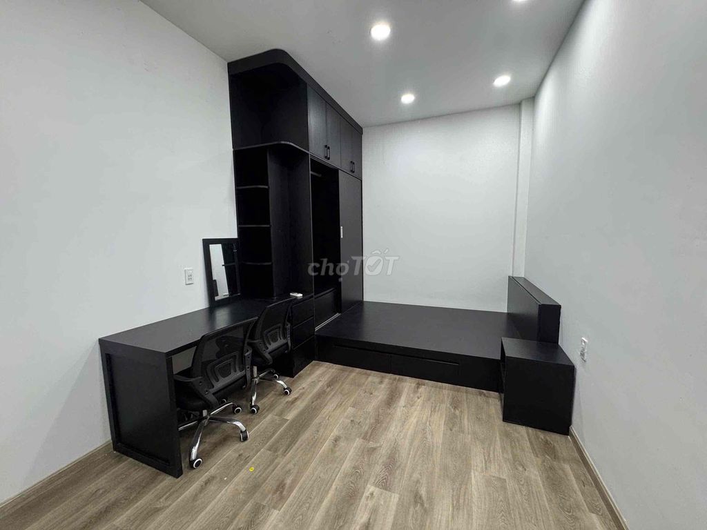 Аренда · 1 комн. · 30 м² · Quận Tân Bình, ул. Đường C1