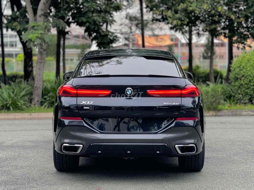 BMW_X6_xDrive40i_MSport Model 2023. Bank 90%. Mua bán Ô tô tại Quận 7 Tp Hồ Chí Minh được đăng bởi PHÁT ĐẠT LUXURY CAR hình 2