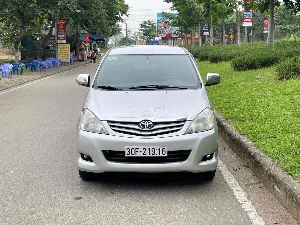 Toyota Innova 2010 G -không taxi DV máy số zin đét. Mua bán Ô tô tại Huyện Sóc Sơn Hà Nội được đăng bởi Xuân Khánh ô tô hình 2