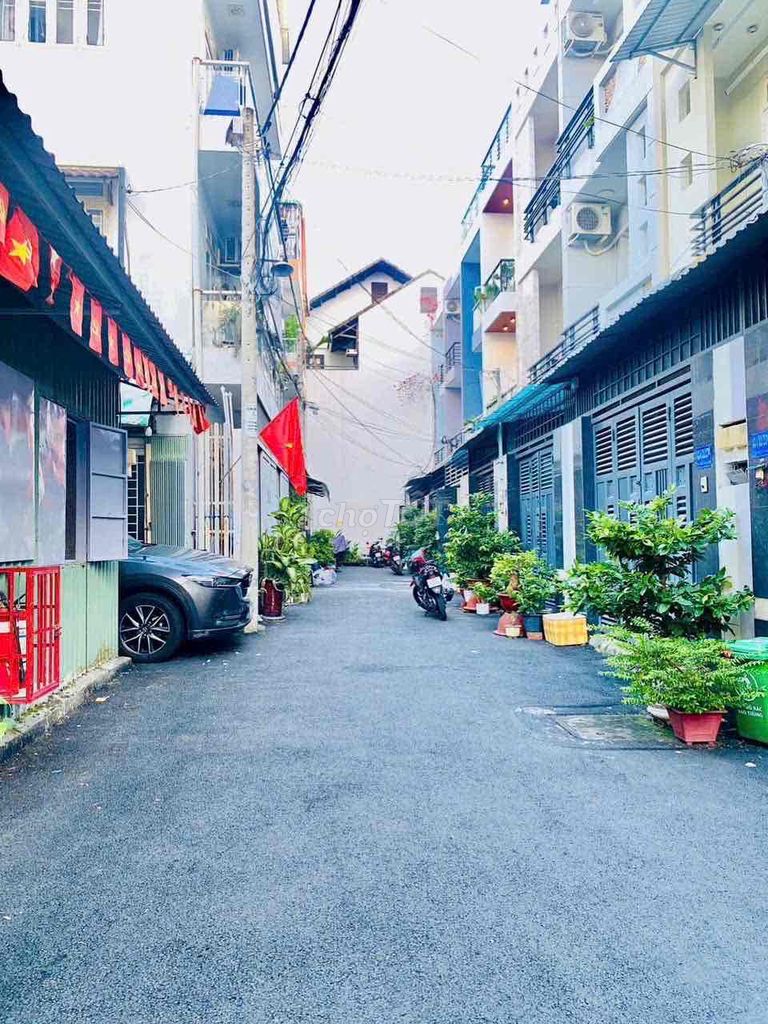 HXH VÀO NHÀ-MỚI ĐẸP Ở NGAY-NỘI THẤT-51M2-3TẦNG-PHẠM VĂN CHIÊU P9-6,45T