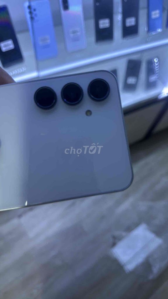 Samsung A55 5g Ram 12G bộ nhớ 256GB nguyên Zin đẹp. Mua bán Điện thoại tại Quận Bình Tân Tp Hồ Chí Minh được đăng bởi Lý Kiệt Store hình 2