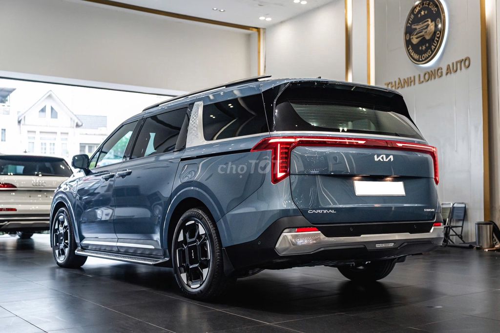 Kia Carnival 2025 Signature 2.2D - 25,000 km cọp.. Mua bán Ô tô tại Thành phố Thủ Đức Tp Hồ Chí Minh được đăng bởi Đức Xe Chất 9X hình 2