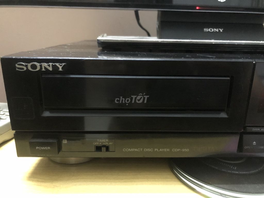 Bán đầu Sony CDP 950 mắt đọc cực tốt, âm thanh hay