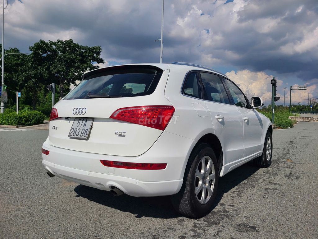 Audi Q5 2.0T Quattro 2011 - 116000 km. Mua bán Ô tô tại Quận 1 Tp Hồ Chí Minh được đăng bởi Hoàn Audi hình 14