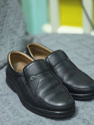 Giày tây nam Sunpolo còn rất mới size 41. Mua bán Giày dép tại Quận 6 Tp Hồ Chí Minh được đăng bởi Tuấn