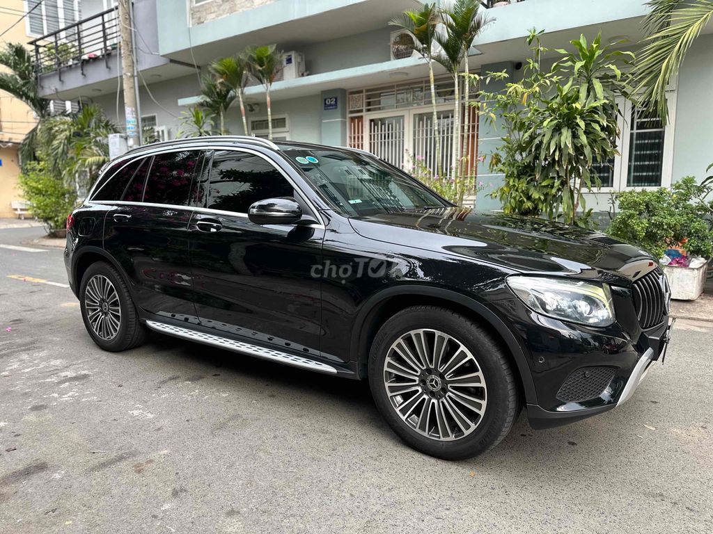 Mercedes GLC 250 4MATIC - 81000 km . Sản xuat 2018. Mua bán Ô tô tại Quận 7 Tp Hồ Chí Minh được đăng bởi Thông Sport  hình 16