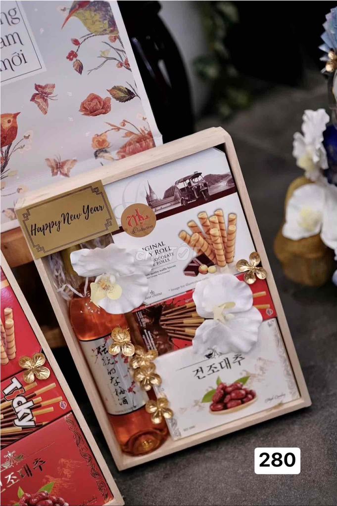 Hộp quà Tết Gỗ Đa sắc. Mua bán Đồ ăn, thực phẩm và các loại khác tại Thị xã Phước Long Bình Phước được đăng bởi Vườn Hoa hình 1