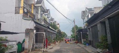 Bán đất gần chợ Xuân Thới Thượng