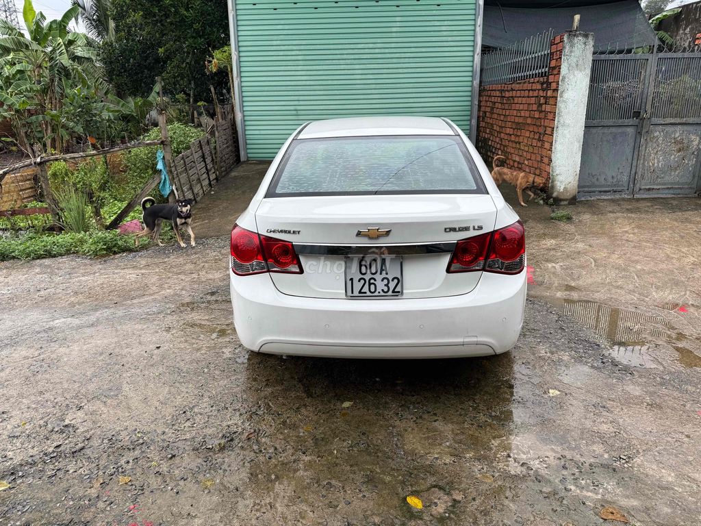 Chevrolet Cruze 2013 - 84000 km. Mua bán Ô tô tại Huyện Trảng Bom Đồng Nai được đăng bởi minh hình 3