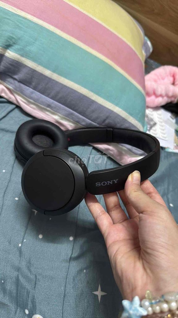Tai nghe headphone Sony WH-CH520 Đen. Mua bán Tivi, Âm thanh tại Quận Nam Từ Liêm Hà Nội được đăng bởi Thu Nga hình 1