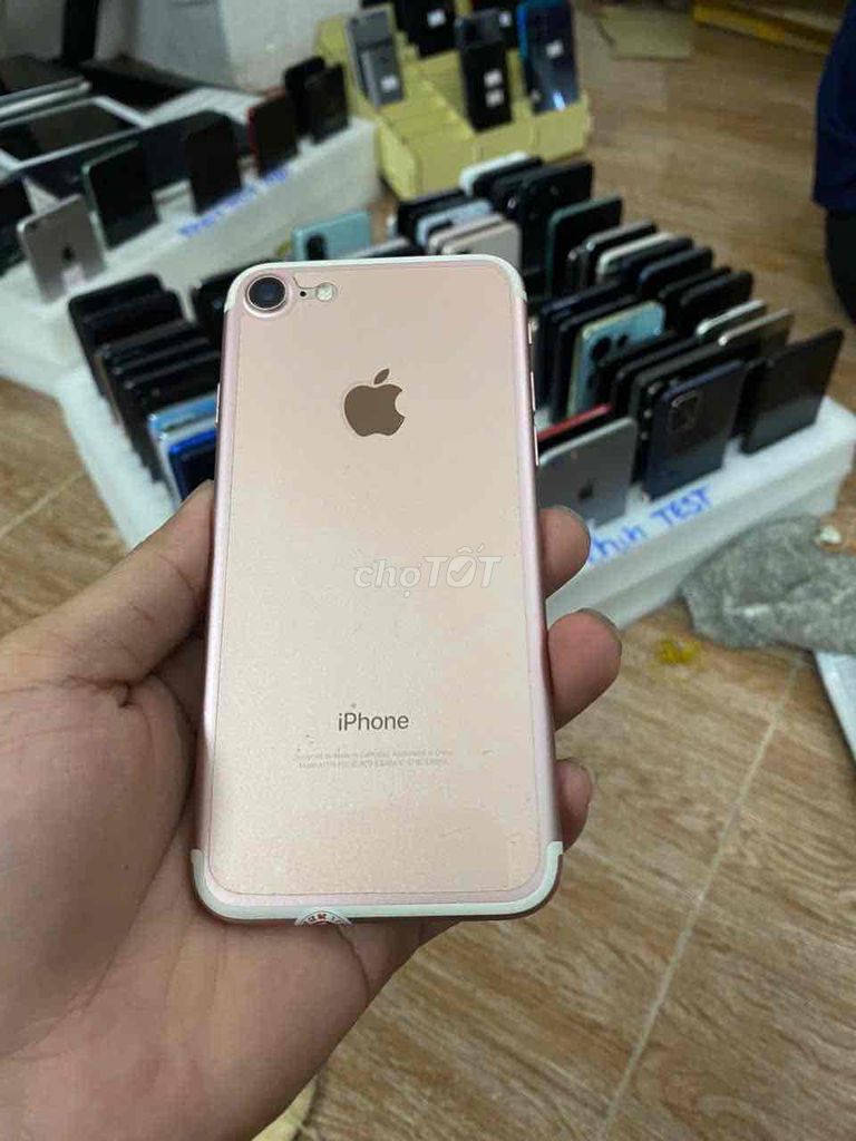 Apple iPhone 7g 32GB Vàng hồng Ám nhẹ. Mua bán Điện thoại tại Thành phố Thủ Dầu Một Bình Dương được đăng bởi Phước Mobile hình 1