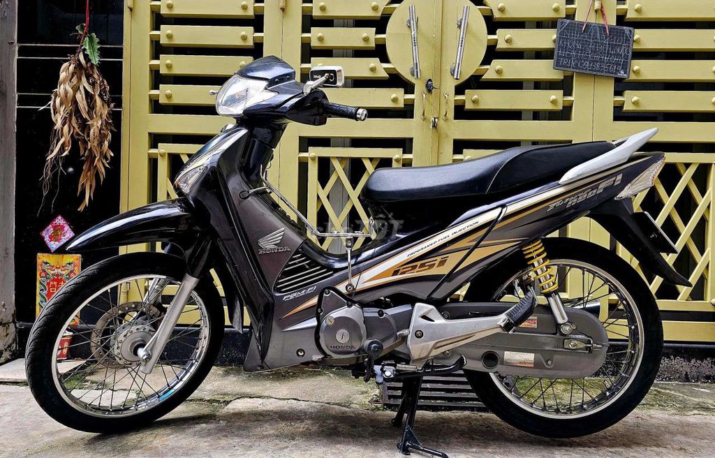 Honda Future Fi 2009 màu Đen. Mua bán Xe máy tại Quận 5 Tp Hồ Chí Minh được đăng bởi phuong tri hình 1