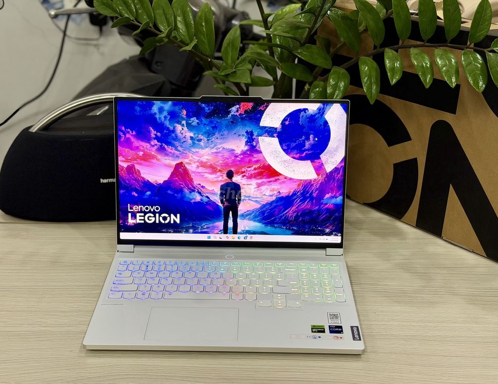 Lenovo Legion Slim 7i i9-13900H 16 inch 16GB/512GB. Mua bán Laptop tại Quận Gò Vấp Tp Hồ Chí Minh được đăng bởi Nguyễn Nhật Quyên hình 1