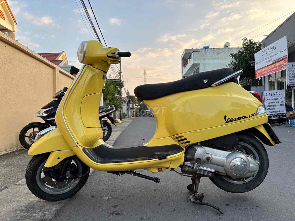 Piaggio Vespa LX Vàng Cổ điển. Mua bán Xe máy tại Thành phố Dĩ An Bình Dương được đăng bởi Bảo Trâm hình 2