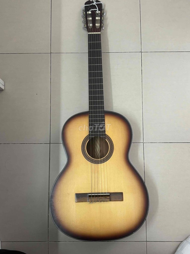 Đàn guitar Yamaha Classic. Mua bán Nhạc cụ tại Thành phố Thủ Đức Tp Hồ Chí Minh được đăng bởi Vu Hana hình 1