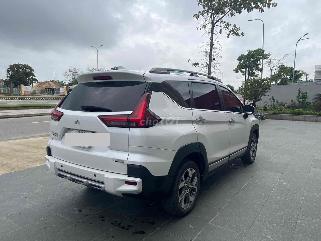 Mitsubishi Xpander Cross 2024 - 68000 km. Mua bán Ô tô tại Quận Hải Châu Đà Nẵng được đăng bởi Nguyễn Duy Hiếu hình 6