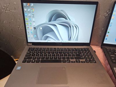 Laptop Asus X509M màn hình 15.6", ssd 512G