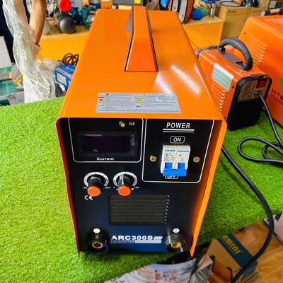 Máy hàn que công nghiệp hitbox 300S. Mua bán Đồ chuyên dụng, Giống nuôi trồng tại Thành phố Thủ Đức Tp Hồ Chí Minh được đăng bởi máy móc dân dụng