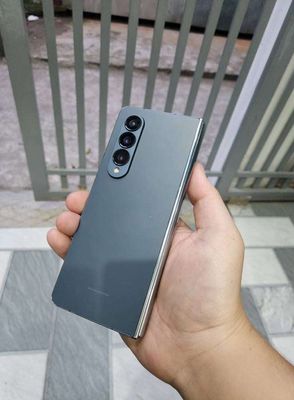 Samsung Z fold 4. Mua bán Điện thoại tại Thành phố Cà Mau Cà Mau được đăng bởi Chú Hiếu 50 tuổi 