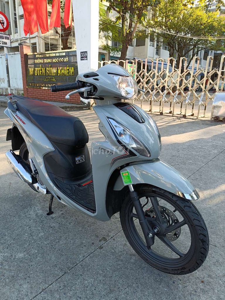 Vision 2024 chạy đúng 4 ngàn như  mới. Mua bán Xe máy tại Quận Liên Chiểu Đà Nẵng được đăng bởi long hình 4