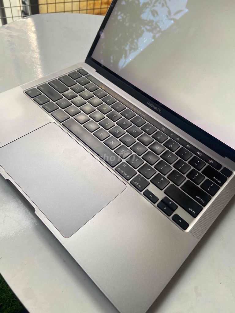 Apple MacBook Pro M1 8GB Xám. Mua bán Laptop tại Quận 7 Tp Hồ Chí Minh được đăng bởi Công Chí hình 1