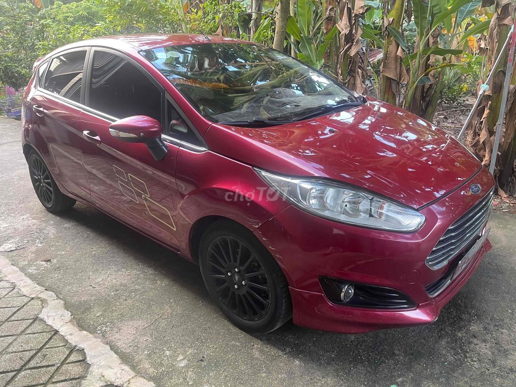 Ford Fiesta 2016 1.0 AT Sport - 117000 km