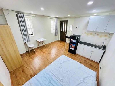STUDIO CỬA SỔ THANG MÁY NGAY LÊ THỊ RIÊNG KHU BẮC HẢI QUẬN 10