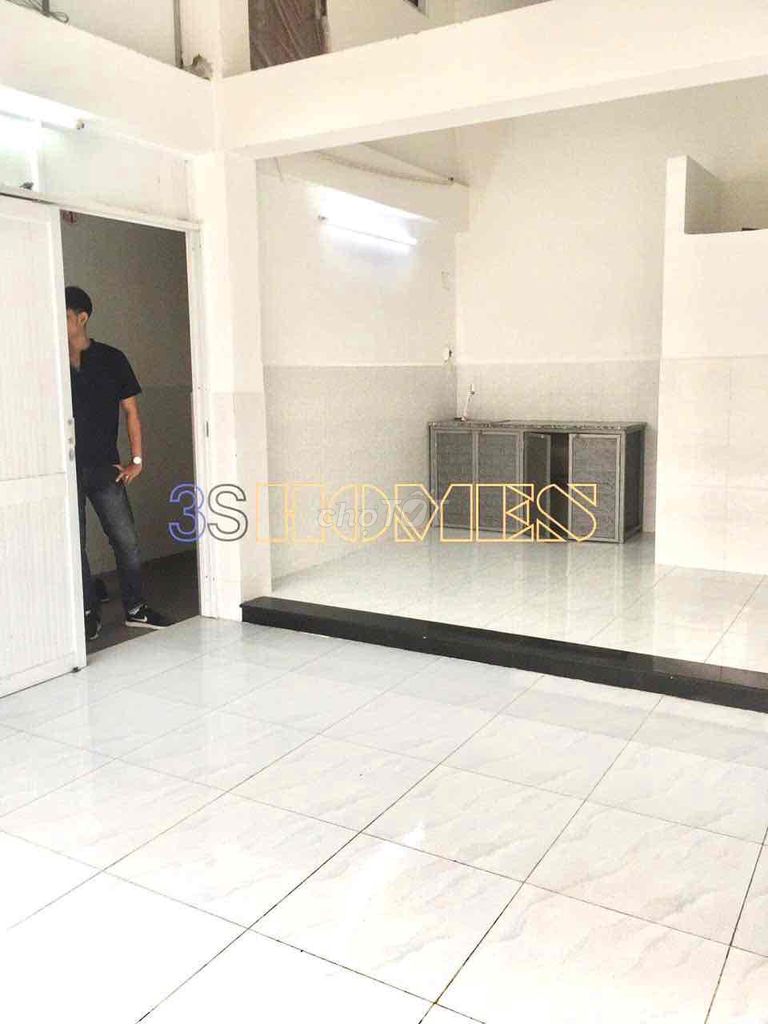 KIOT TRỆT 30m2 CÓ SÂN RỘNG RÃI - ảnh 3