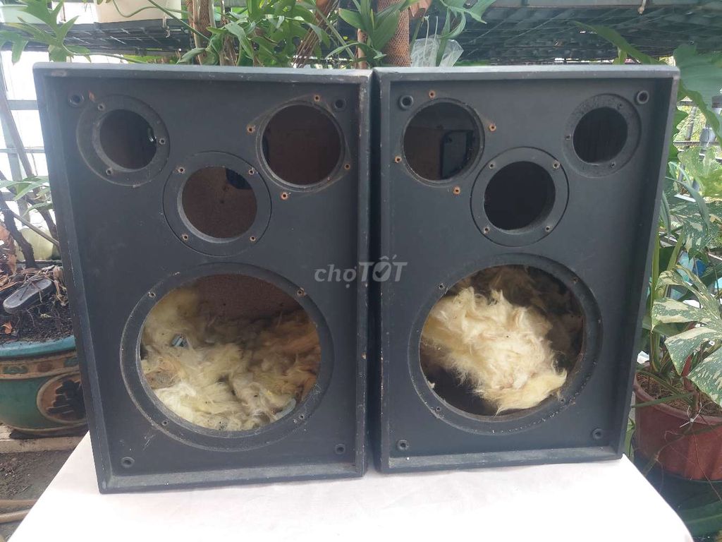 CẶP VỎ LOA NƯỚC NGOÀI BASS 20CM 3WAY,SỢI THỦY TINH