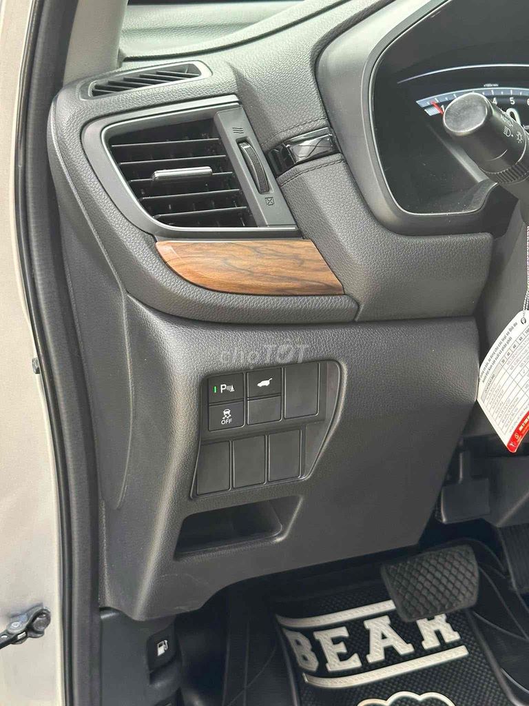 Honda CR V 2018 L - 75000 km. Mua bán Ô tô tại Thành phố Buôn Ma Thuột Đắk Lắk được đăng bởi Hiếu Đắk Lắk hình 14