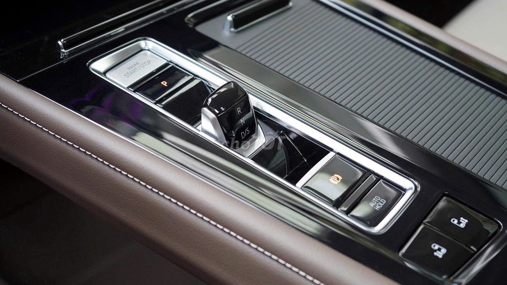 Volkswagen Viloran Lurury MPV đẳng cấp-sang trọng. Mua bán Ô tô tại Quận 5 Tp Hồ Chí Minh được đăng bởi Thành Tài Volkswagen Sài Gòn hình 6