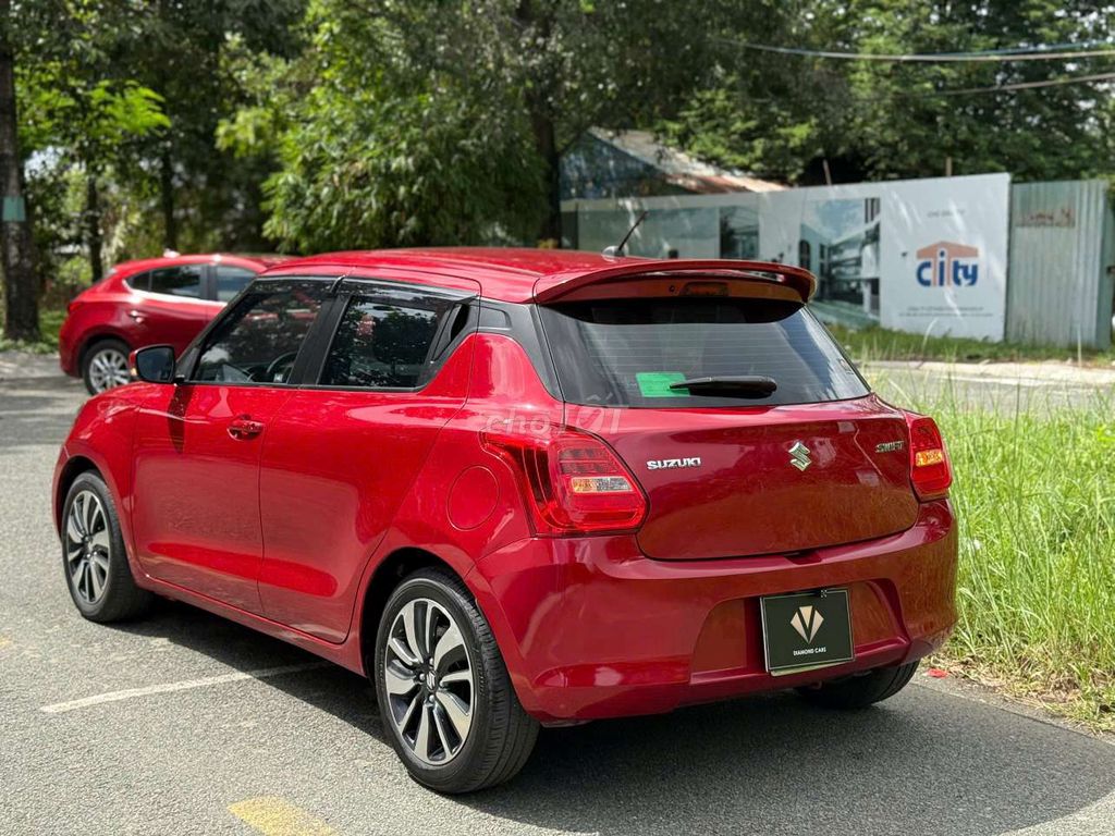 Suzuki Swift 2020 GLX 1.2 AT - 14000 km. Mua bán Ô tô tại Thành phố Thủ Đức Tp Hồ Chí Minh được đăng bởi Quốc hình 3