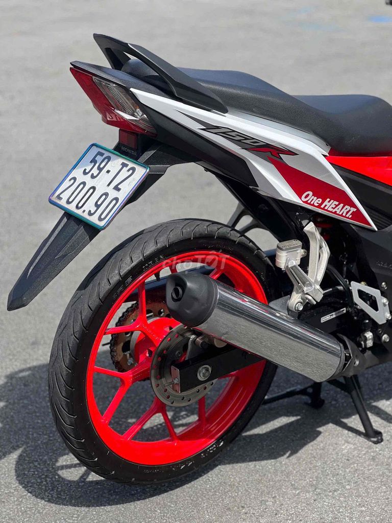 Honda Sonic 150 2019 Trắng Đỏ 18000 km. Mua bán Xe máy tại Quận 11 Tp Hồ Chí Minh được đăng bởi Hưng Từ hình 8